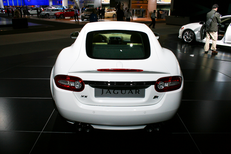 Illustration for article titled 2010 Jaguar XKR Revealed With 510 HP